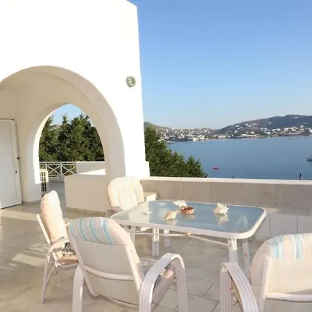 Marfo Finikas (Syros)